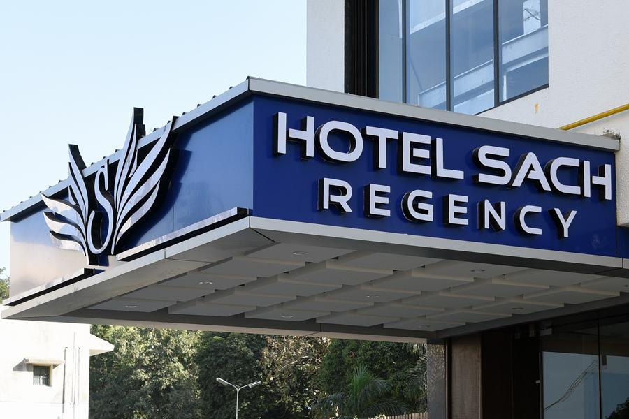 Hotel Sach Regency Ānand Esterno foto